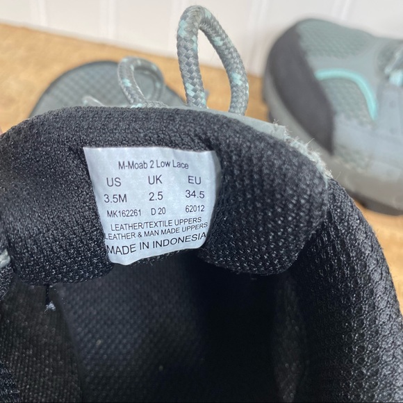 Merrell Moab 2 Low Lace Hiking Shoes - Picture 7 of 7